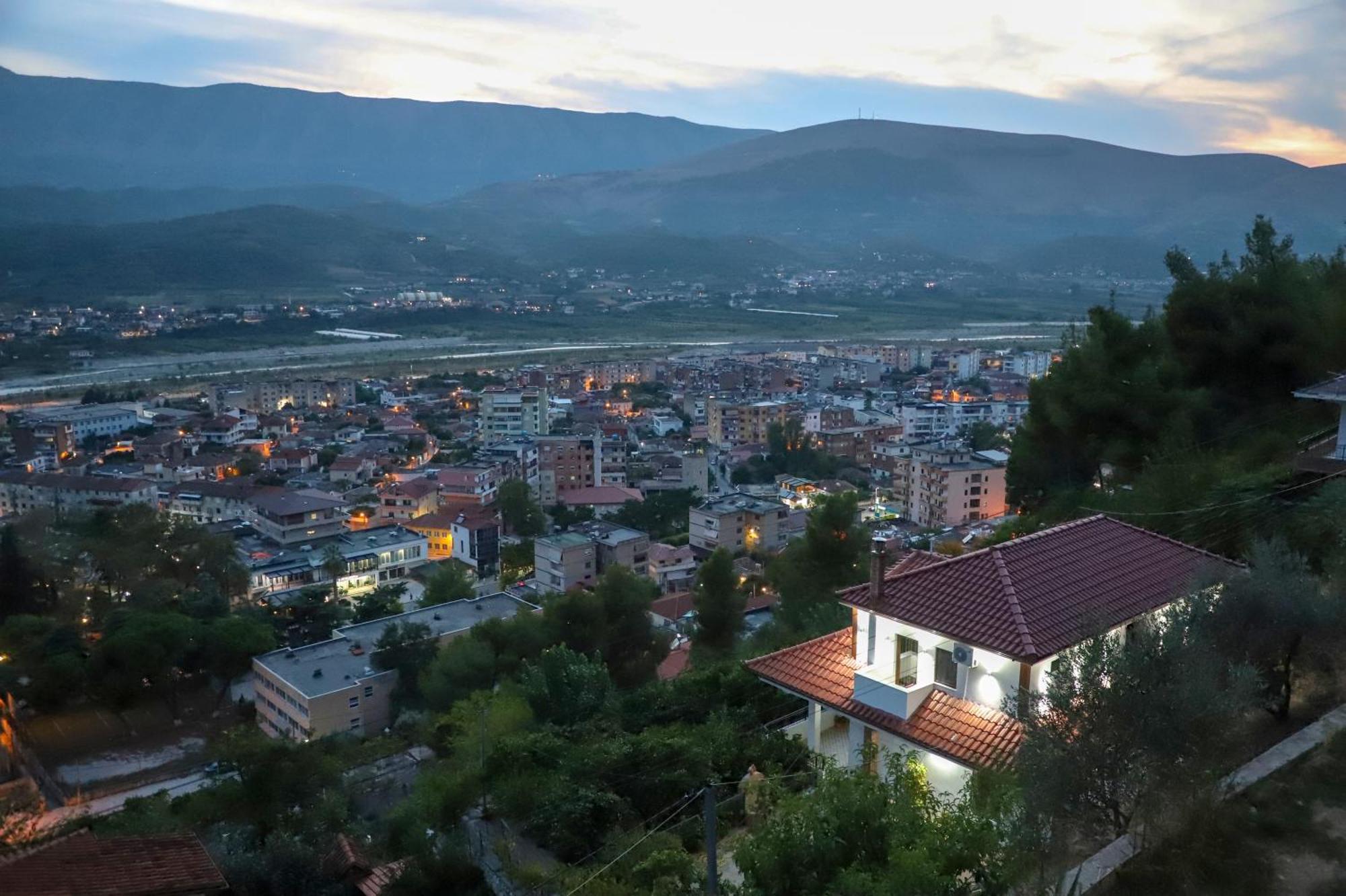 Vila Toska Berat Exterior photo